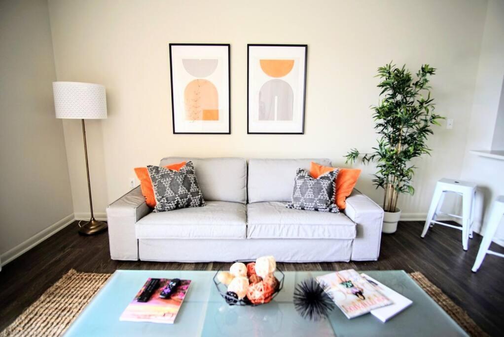 League Flats Uptown At West Trade Street Appartement